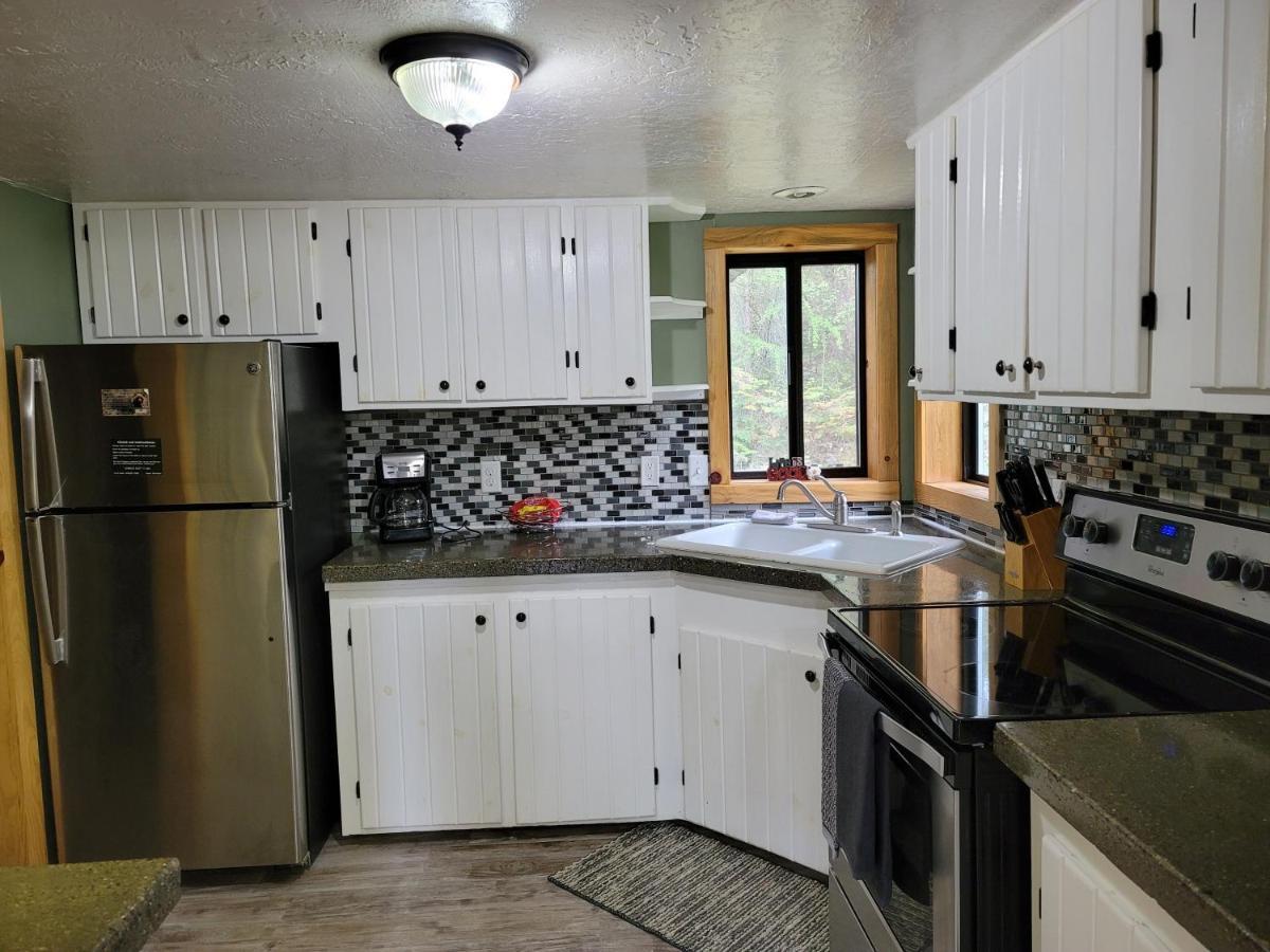 Riverfront Motel & Cabins Thompson Falls Εξωτερικό φωτογραφία