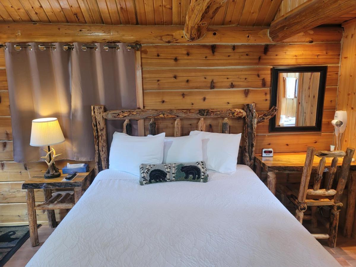Riverfront Motel & Cabins Thompson Falls Εξωτερικό φωτογραφία