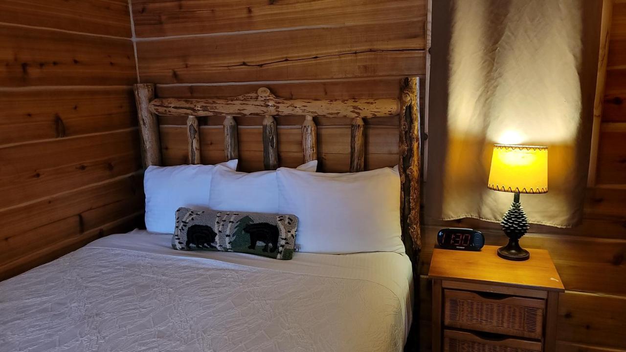 Riverfront Motel & Cabins Thompson Falls Εξωτερικό φωτογραφία