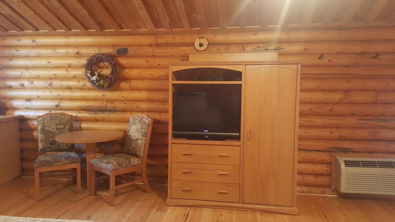 Riverfront Motel & Cabins Thompson Falls Εξωτερικό φωτογραφία