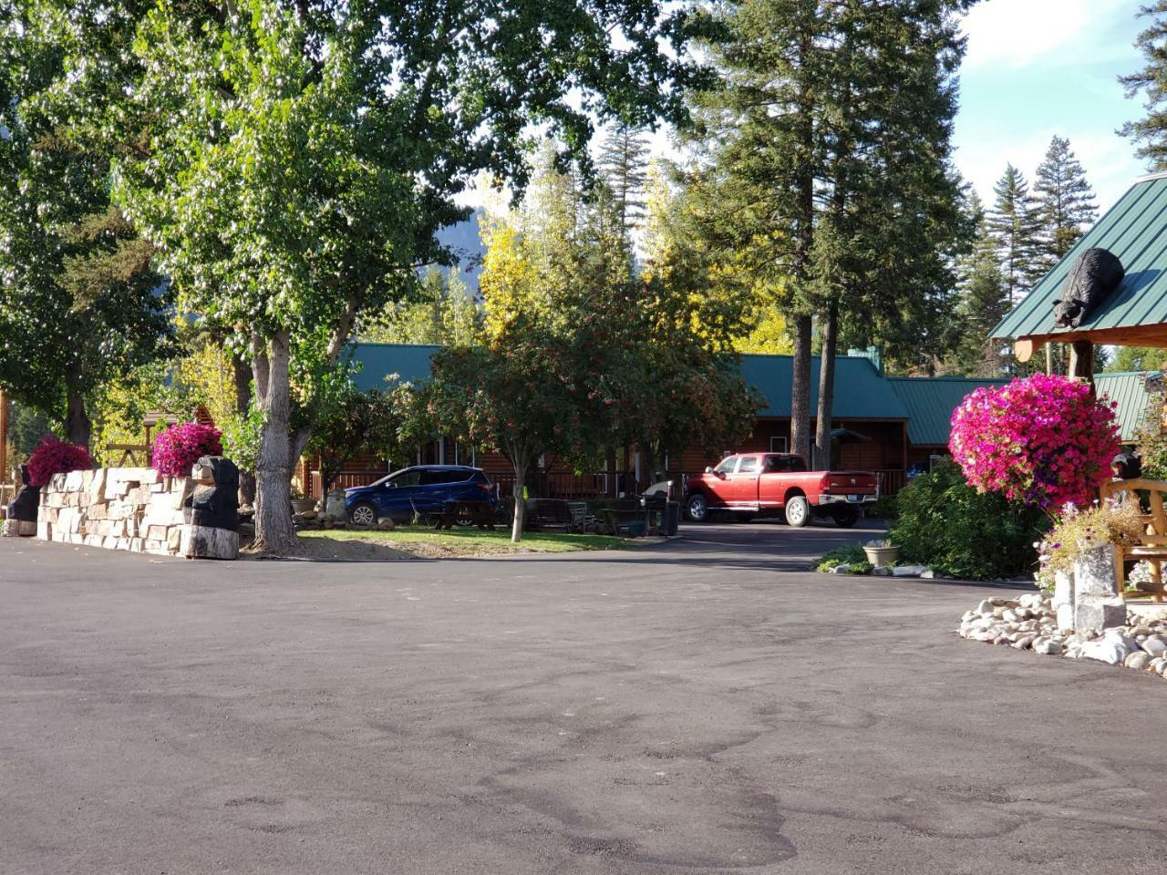 Riverfront Motel & Cabins Thompson Falls Εξωτερικό φωτογραφία